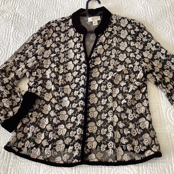 Talbots Womens Sheer Floral Embroidered Jacket Size 12 Black & White Nylon/Rayon - Picture 13 of 15